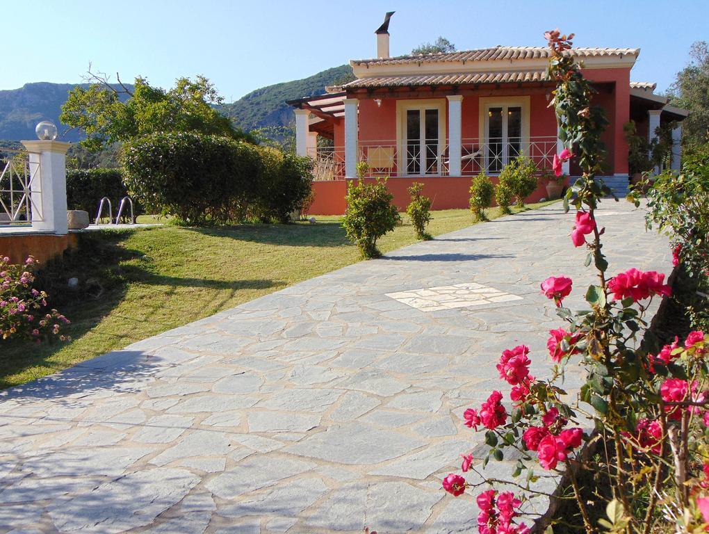 Villa Grecia لياباديس المظهر الخارجي الصورة