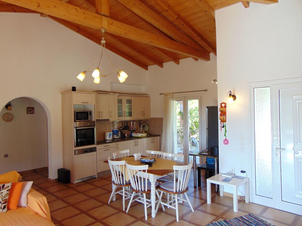 Villa Grecia لياباديس المظهر الخارجي الصورة