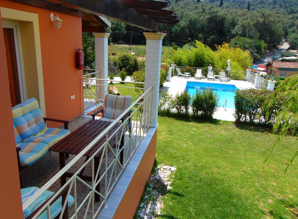 Villa Grecia لياباديس المظهر الخارجي الصورة