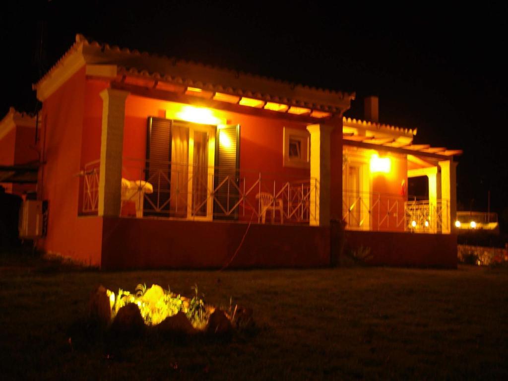 Villa Grecia لياباديس المظهر الخارجي الصورة