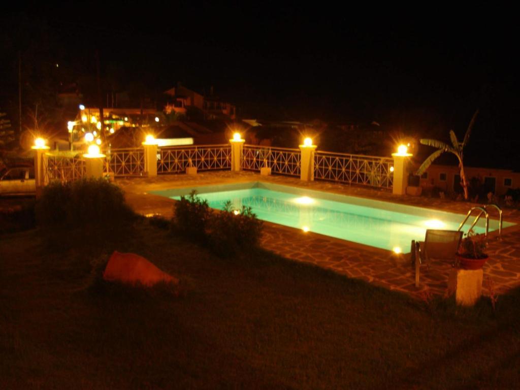 Villa Grecia لياباديس المظهر الخارجي الصورة